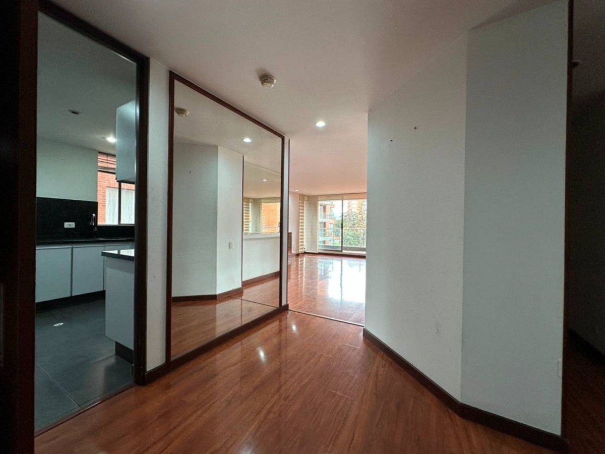 Apartamento en venta en Ciudad Salitre, Bogotá · foto 9 de 24