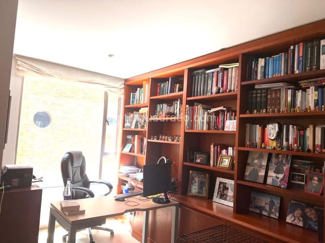 Apartamento de 3 alcobas en venta en Bosque Medina, Bogotá, 209 m² · foto 12 de 16