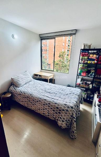 Apartamento en venta en Ciudad Salitre, Bogotá · foto 9 de 19