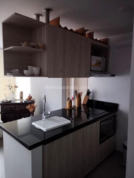 Apartamento de 2 alcobas en venta en Centro Internacional, Bogotá, 43 m² · foto 2 de 7