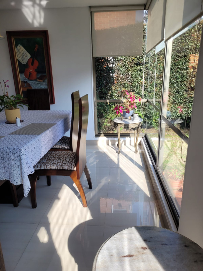 Casa en venta en Colina Campestre, Bogotá · foto 3 de 21
