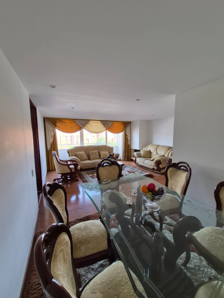 Apartamento en venta en Ciudad Salitre, Bogotá · foto 8 de 24