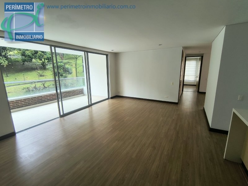 Apartamento en arriendo en Los Balsos, Medellín · foto 5 de 24