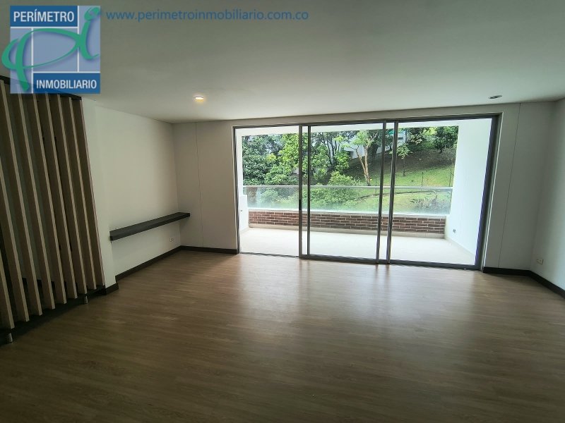 Apartamento en arriendo en Los Balsos, Medellín · foto 6 de 24