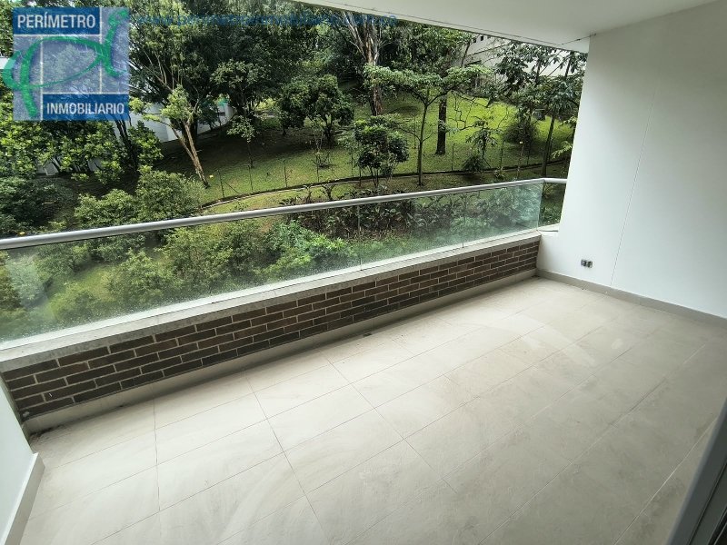 Apartamento en arriendo en Los Balsos, Medellín · foto 7 de 24