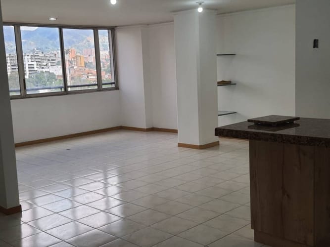 Apartamento de 3 alcobas en arriendo en Cuarta Brigada, Medellín, 100 m² · foto 6 de 17