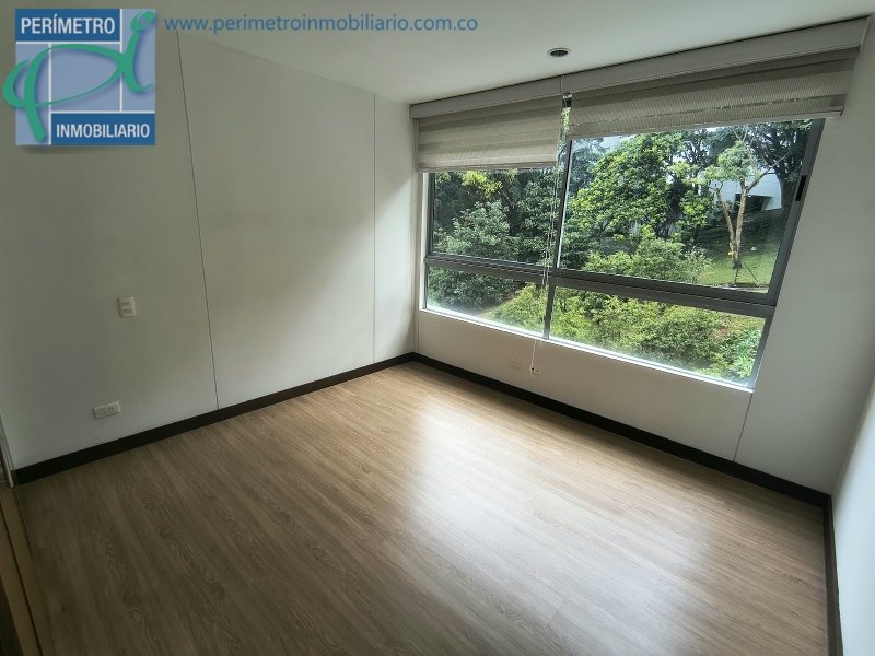 Apartamento en arriendo en Los Balsos, Medellín · foto 16 de 24