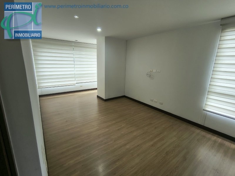 Apartamento en arriendo en Los Balsos, Medellín · foto 17 de 24