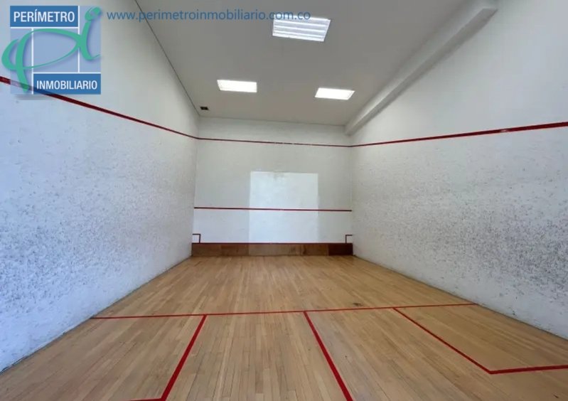 Apartamento en arriendo en Los Balsos, Medellín · foto 19 de 24