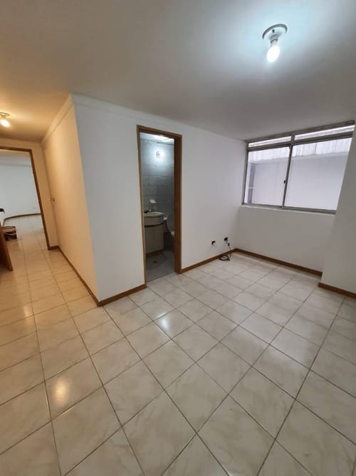 Apartamento de 3 alcobas en arriendo en Cuarta Brigada, Medellín, 100 m² · foto 14 de 17