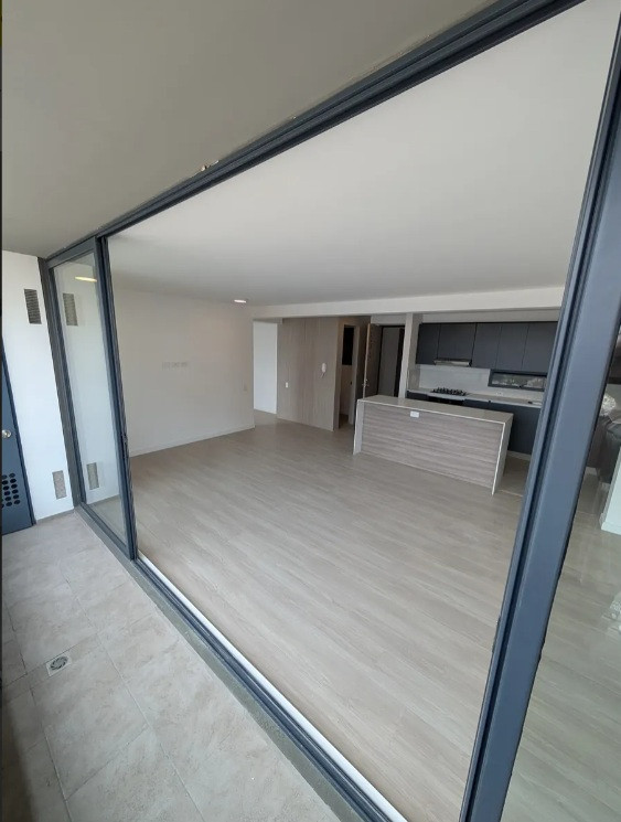 Apartamento en venta en Ciudad Salitre, Bogotá · foto 4 de 19