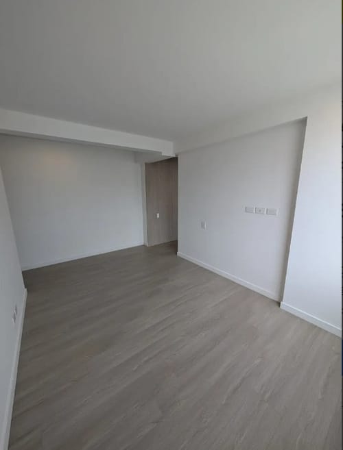 Apartamento en venta en Ciudad Salitre, Bogotá · foto 9 de 19