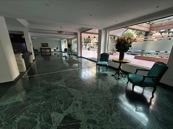 Apartamento de 3 alcobas en venta en La Carolina, Bogotá, 240 m² · foto 20 de 21