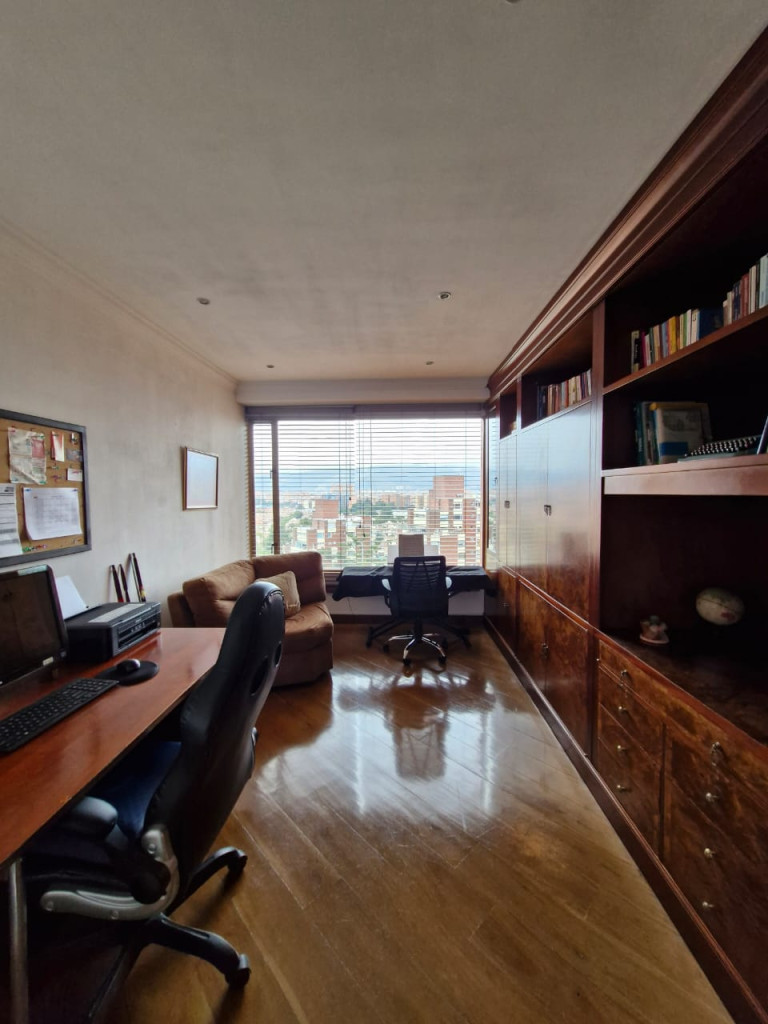 Apartamento en venta en Gratamira, Bogotá · foto 9 de 21