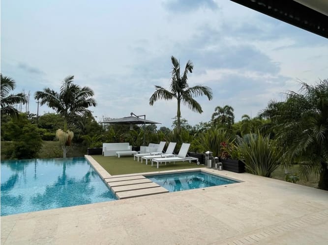 Casa de 6 alcobas en venta en Galicia, Pereira, 850 m² · foto 9 de 15