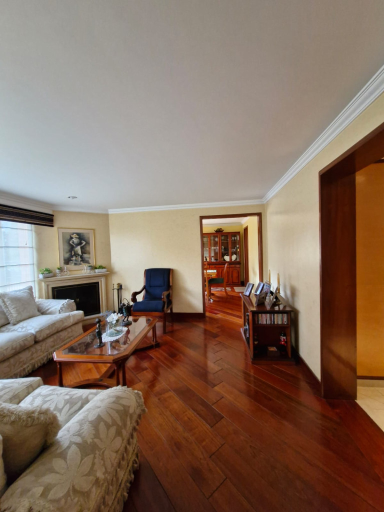 Apartamento en venta en Recodo Del Country, Bogotá · foto 2 de 24