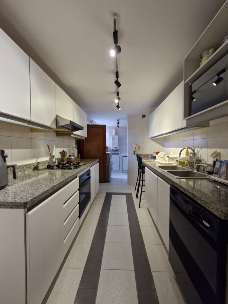 Apartamento en venta en Recodo Del Country, Bogotá · foto 8 de 24