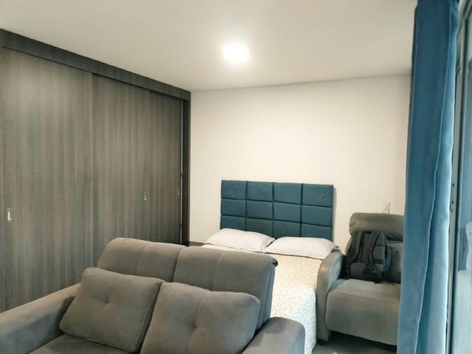 Apartamento de 1 alcoba en venta en El Poblado, Medellín, 44 m² · foto 7 de 9