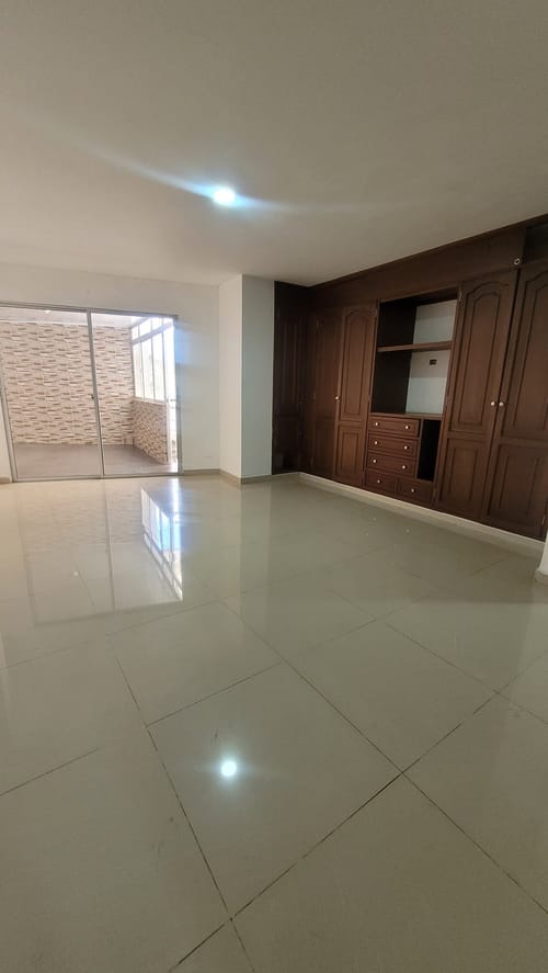 Apartamento de 5 alcobas en venta en Cabecera Del Llano, Bucaramanga, 116 m² · foto 9 de 15