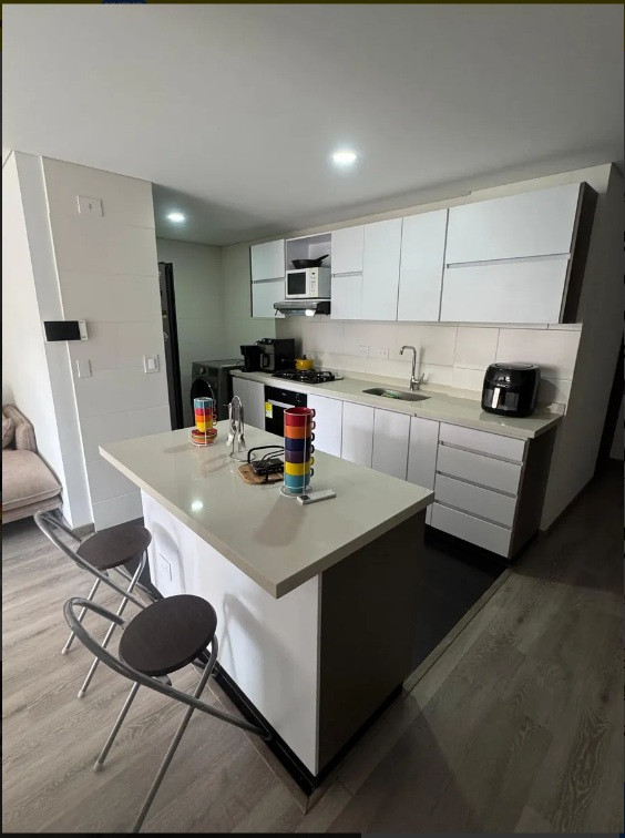 Apartamento en venta en Lisboa, Bogotá · foto 3 de 17