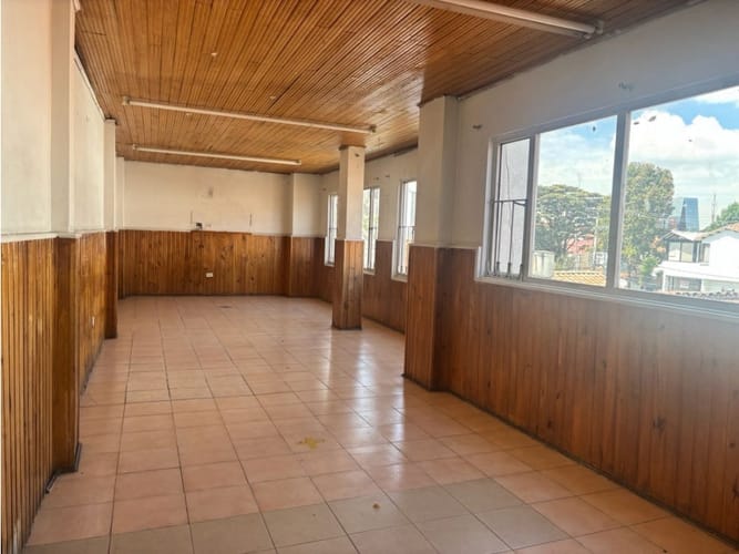 Casa en venta en Santa Barbara Oriental, Bogotá · foto 8 de 24