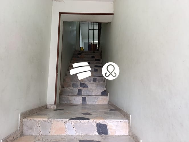 Casa de 4 alcobas en venta en Molinos Del Sur, Bogotá, 540 m² · foto 2 de 24