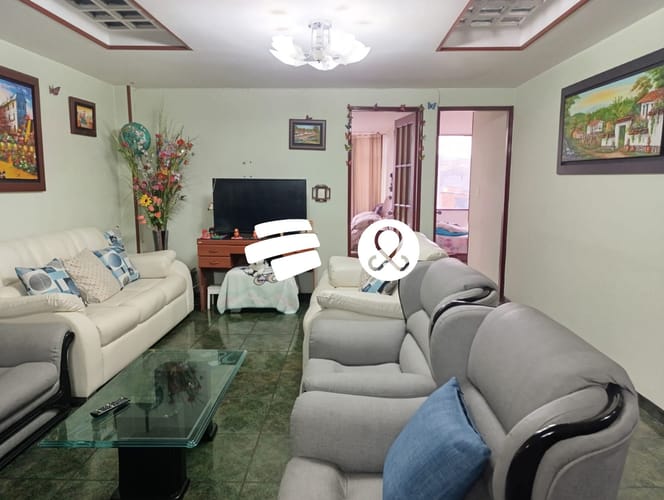 Casa de 4 alcobas en venta en Molinos Del Sur, Bogotá, 540 m² · foto 11 de 24