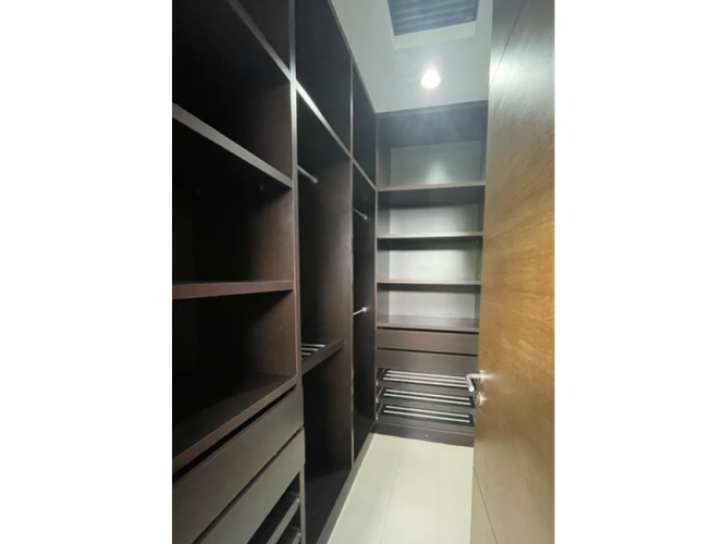 Apartaestudio en venta en Pinares, Pereira, 258 m² · foto 9 de 19