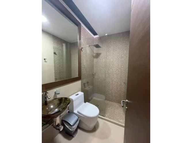 Apartaestudio en venta en Pinares, Pereira, 258 m² · foto 12 de 19