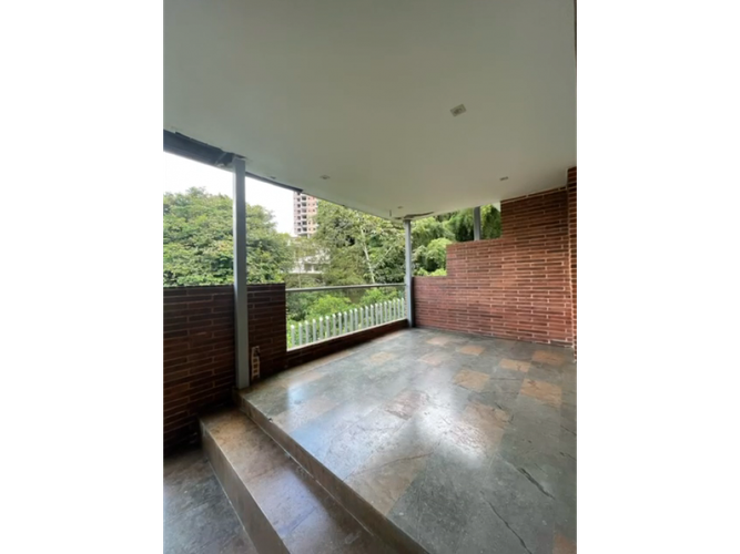 Apartaestudio en venta en Pinares, Pereira, 258 m² · foto 17 de 19