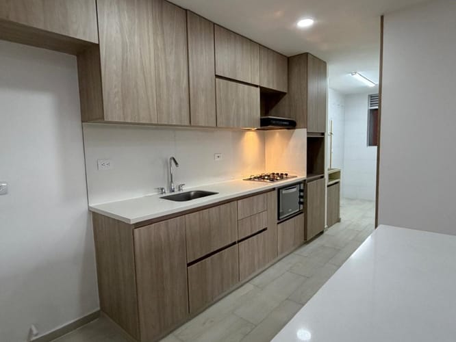 Apartamento en venta en Villa Del Parque, Medellín · foto 3 de 12