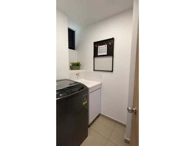 Apartamento de 3 alcobas en venta en Mayorca, Sabaneta, 83 m² · foto 4 de 24