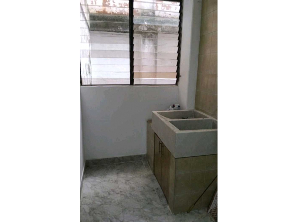 Apartamento en venta en Miraflores, Cali · foto 7 de 14