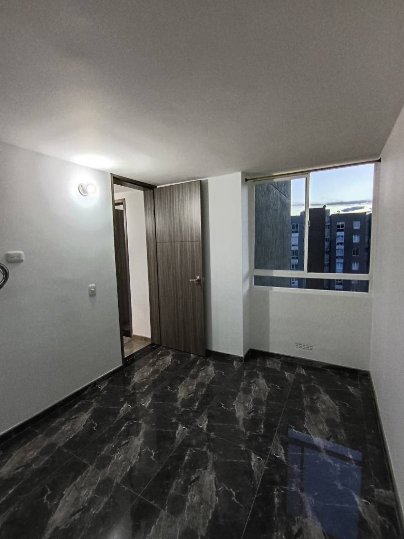 Apartamento en venta en Madelena, Bogotá · foto 2 de 11