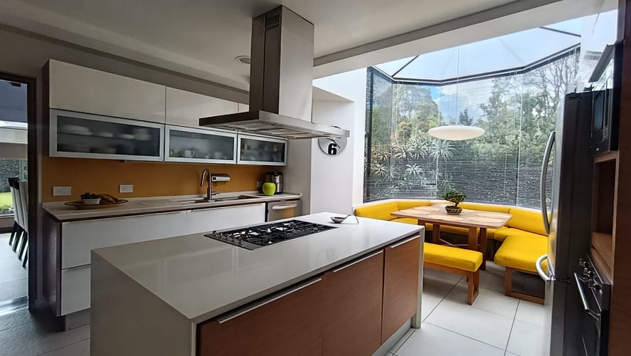 Casa de 4 alcobas en venta en Guaymaral, Bogotá, 1182 m² · foto 11 de 24