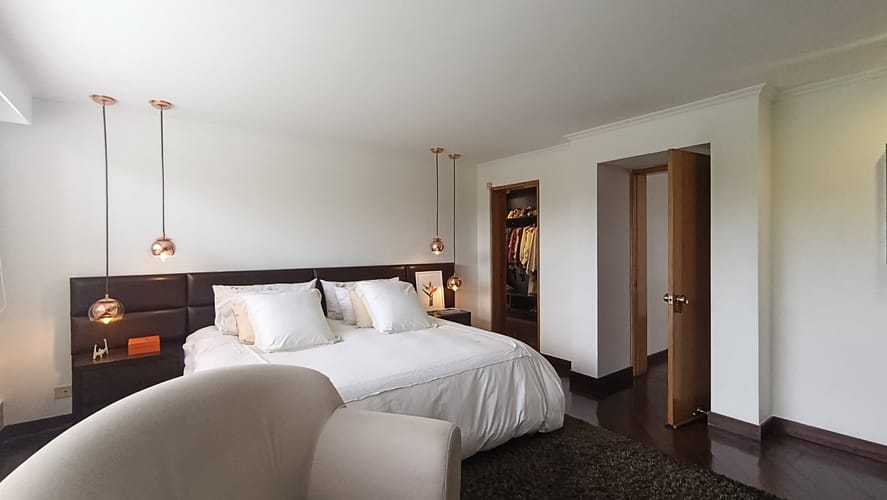 Casa de 4 alcobas en venta en Guaymaral, Bogotá, 1182 m² · foto 12 de 24