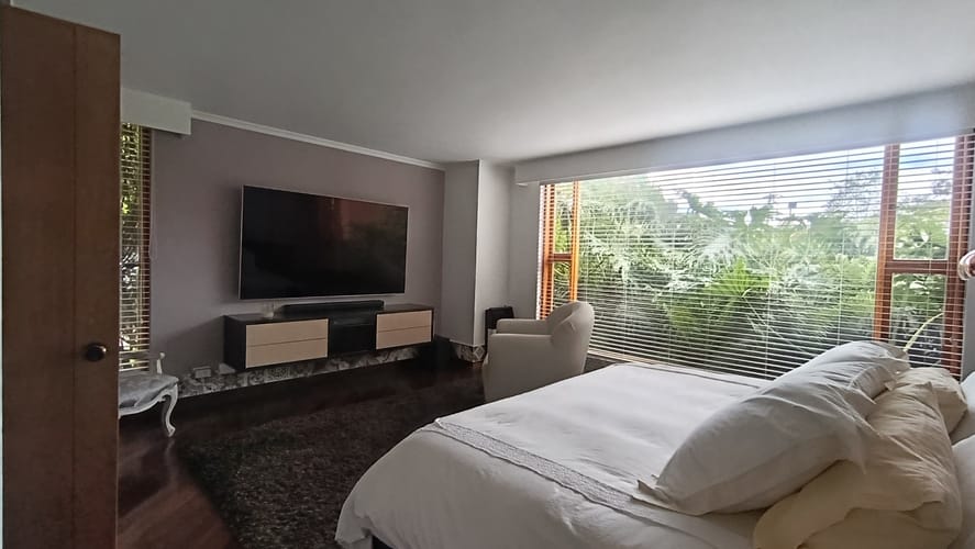 Casa de 4 alcobas en venta en Guaymaral, Bogotá, 1182 m² · foto 14 de 24