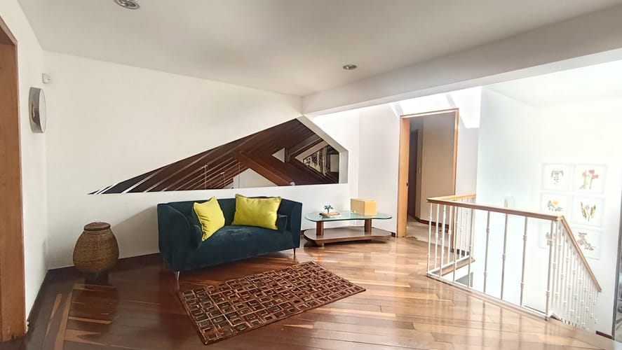 Casa de 4 alcobas en venta en Guaymaral, Bogotá, 1182 m² · foto 17 de 24