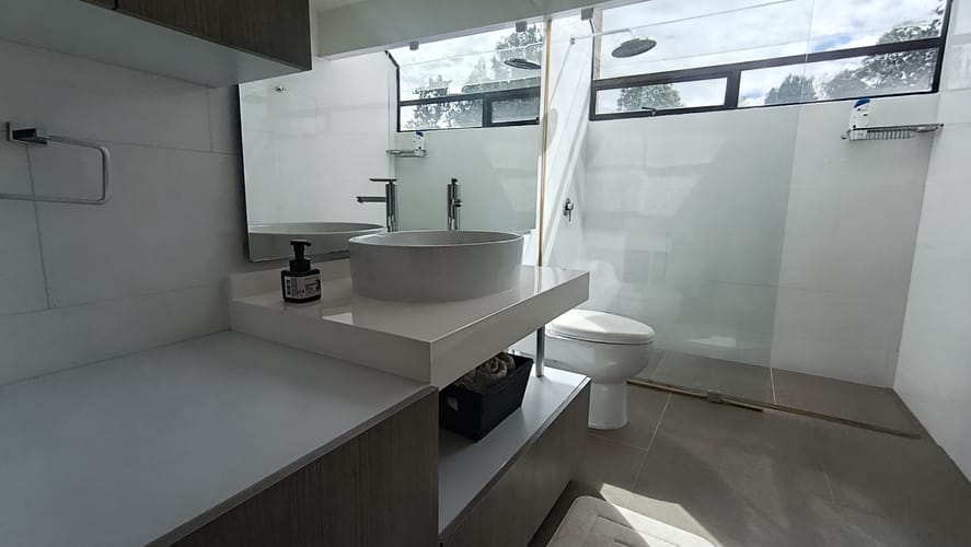 Casa de 4 alcobas en venta en Guaymaral, Bogotá, 1182 m² · foto 23 de 24