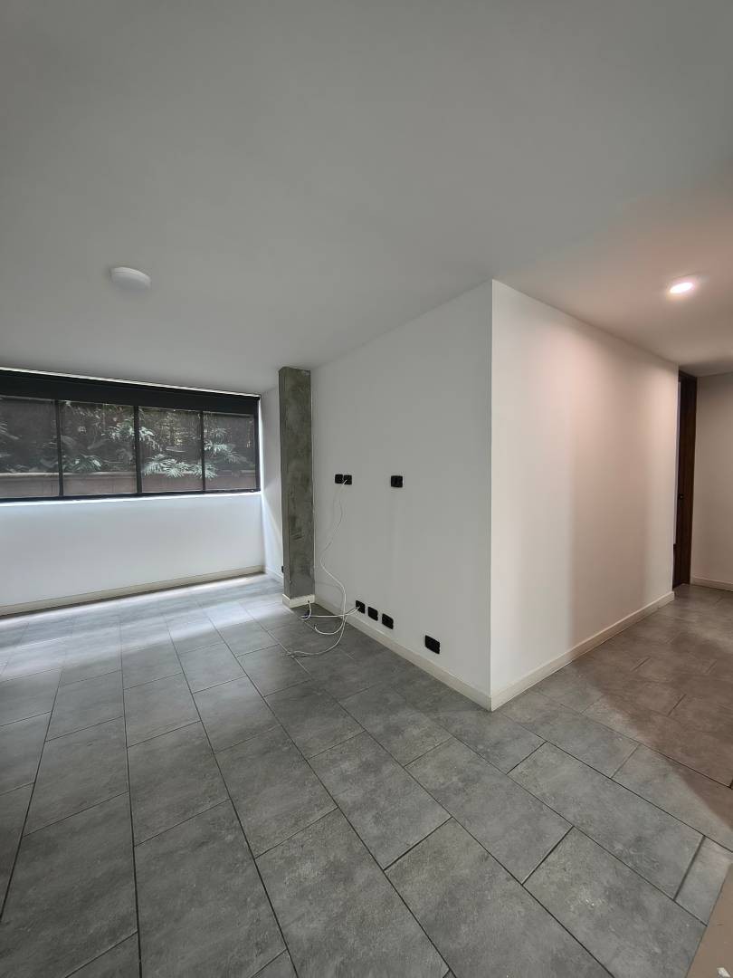Apartamento en arriendo en San Lucas, Medellín · foto 6 de 24