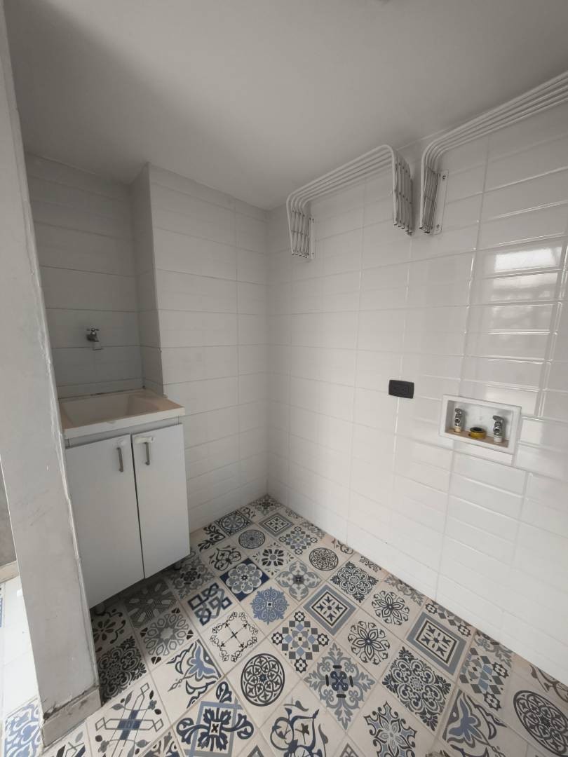 Apartamento en arriendo en San Lucas, Medellín · foto 23 de 24