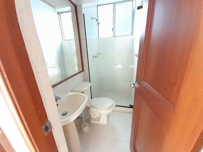 Apartamento de 3 alcobas en arriendo en Los Balsos, Medellín, 85 m² · foto 13 de 16