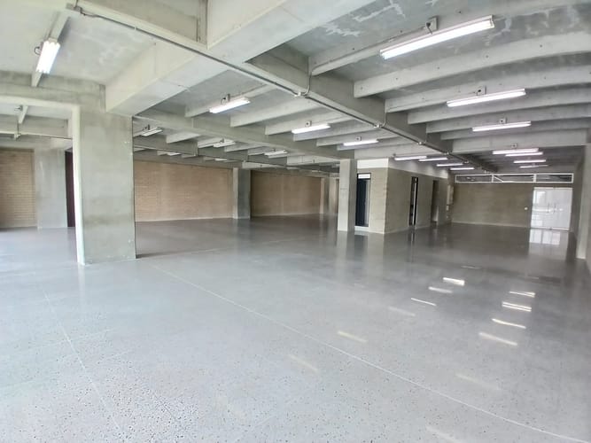 Oficina en arriendo en Guayabal, Medellín, 197 m² · foto 4 de 10