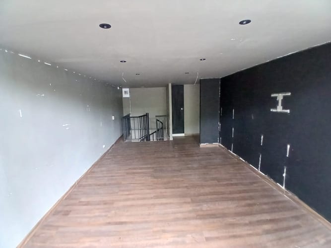 Local en arriendo en Patio Bonito, Medellín, 35 m² · foto 4 de 10