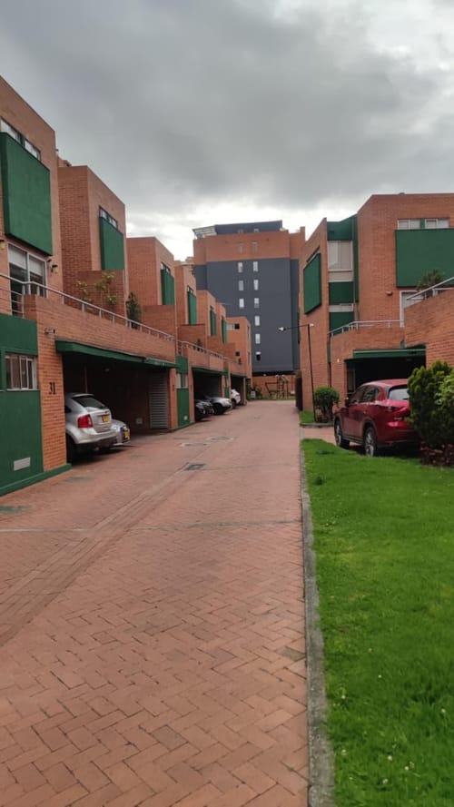 Casa de 5 alcobas en venta en Nueva Colina, Bogotá, 253 m² · foto 5 de 15