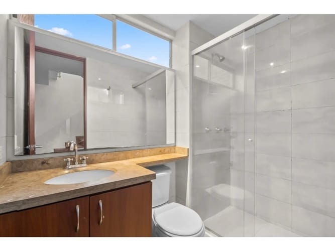 Casa de 5 alcobas en venta en Nueva Colina, Bogotá, 253 m² · foto 9 de 15