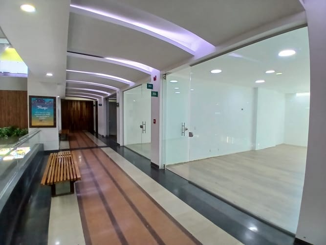 Local en arriendo en Los Balsos, Medellín, 105 m² · foto 5 de 10