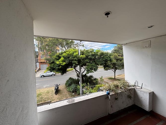 Local en arriendo en Simón Bolívar, Medellín · foto 2 de 10