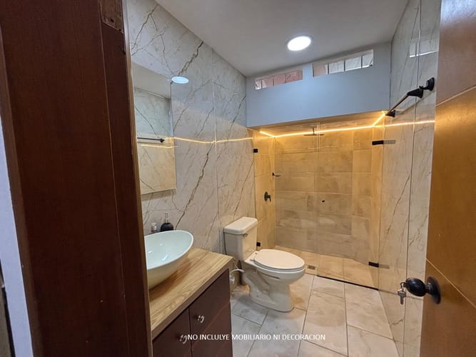 Local en arriendo en Simón Bolívar, Medellín · foto 6 de 10