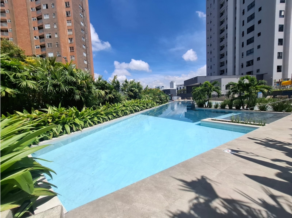 Apartamento en venta en Pinares, Pereira · foto 2 de 24